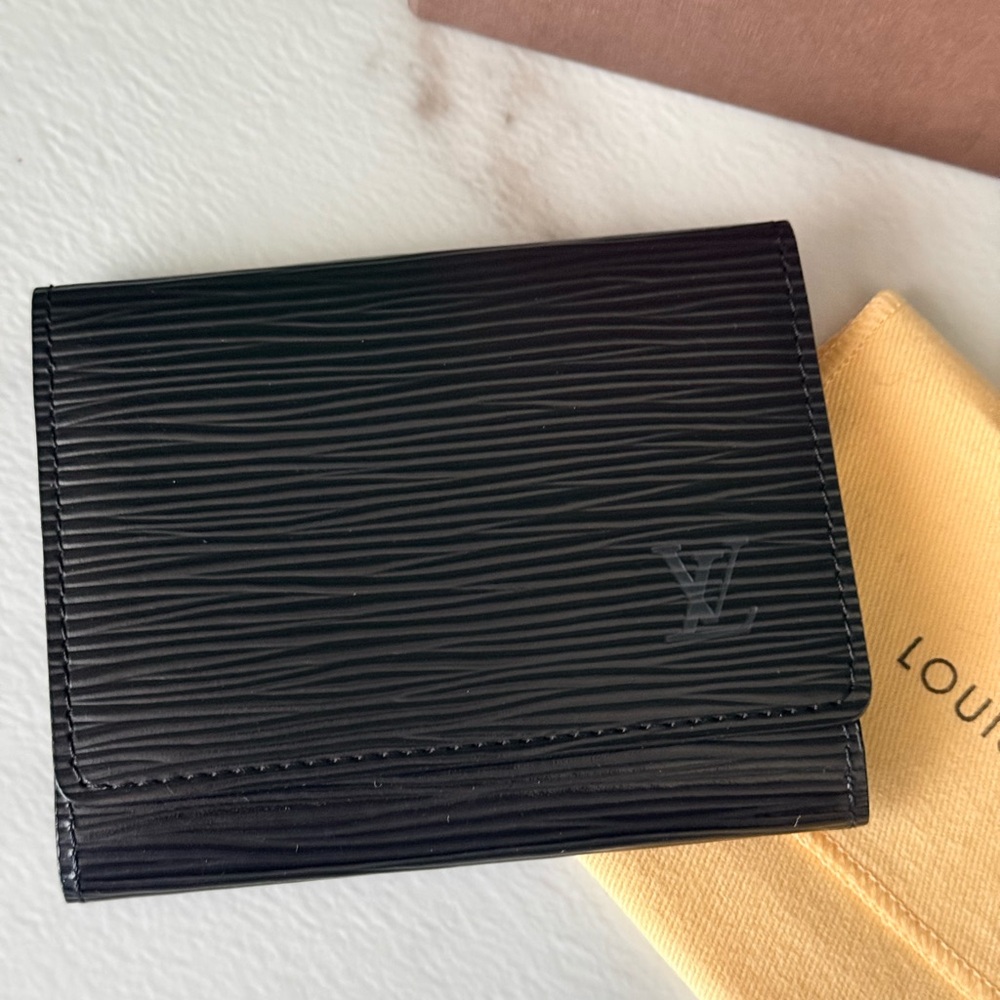 Louis Vuitton Black Epi Leather Small Cardholder Wallet - Picture 2 of 9